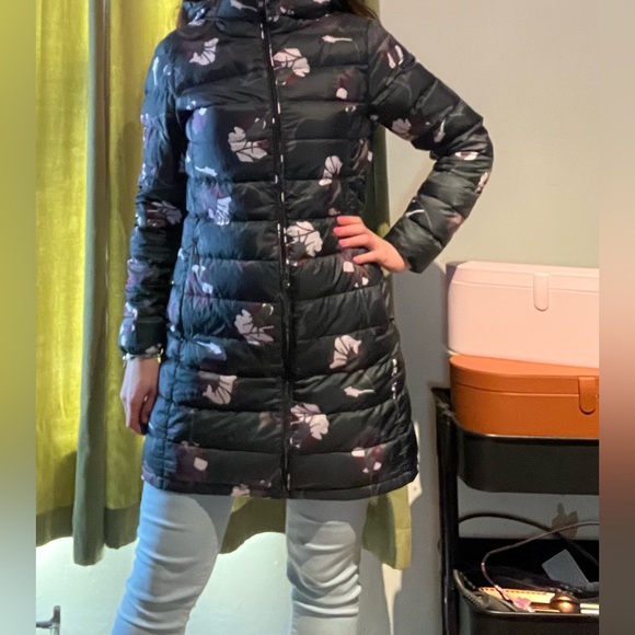 Jacket - Picture 4 of 16